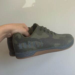 NOBULL trainers womens 8.5 camo print